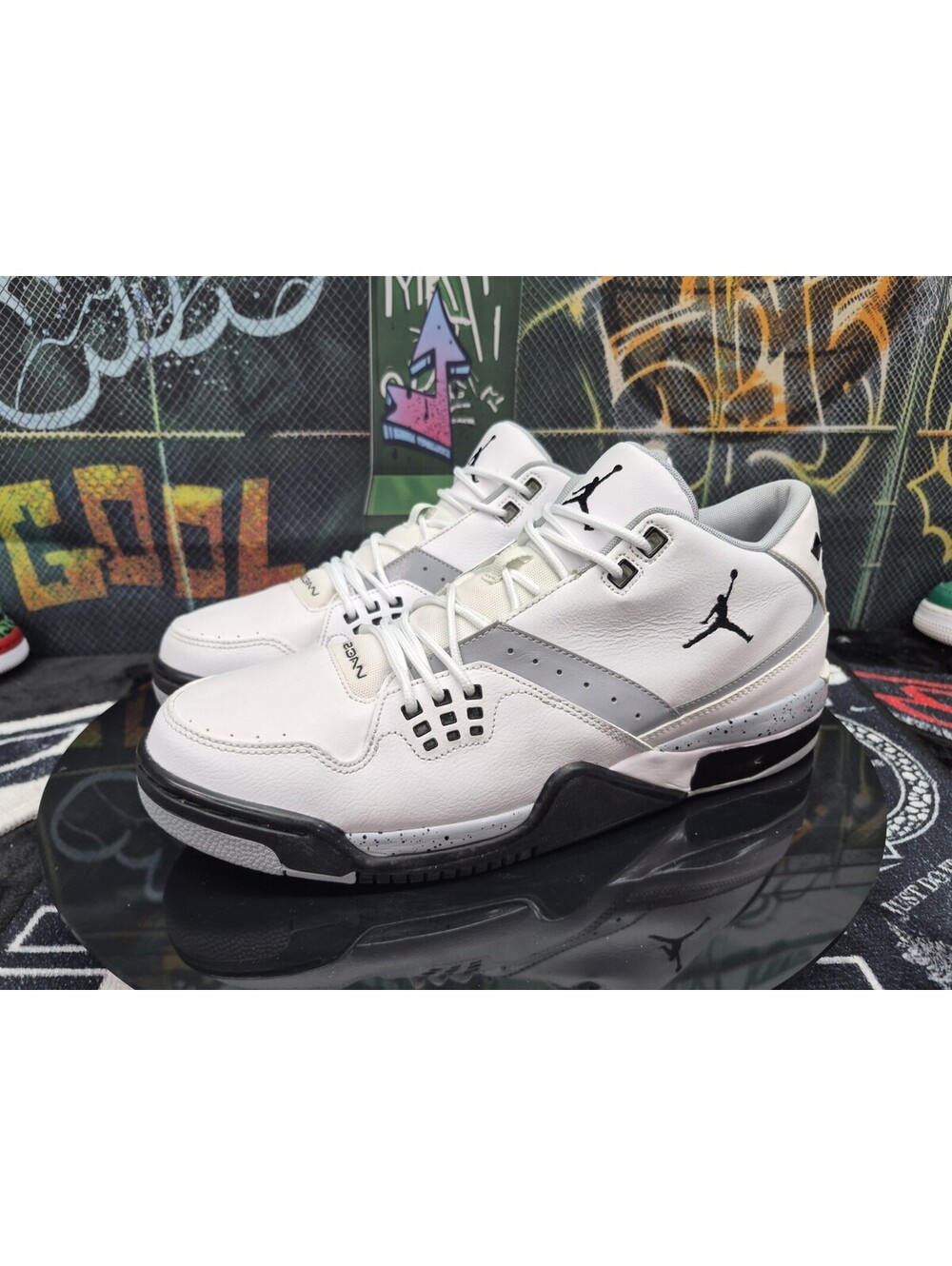 Jordan Flight 23 White Wolf Grey Black Sneakers 317820-117 Mens Size 12M